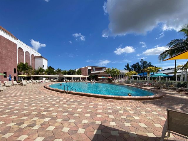 211 Richmond A 211, Deerfield Beach, FL 33442