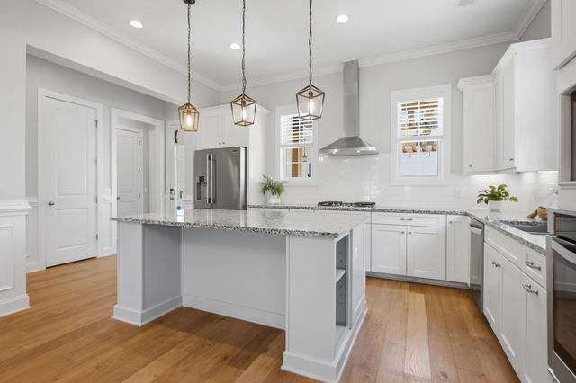 4007 Capensis Lane, Ravenel, SC 29470