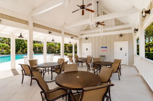 4007 Capensis Lane, Ravenel, SC 29470