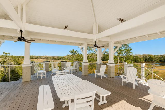 4007 Capensis Lane, Ravenel, SC 29470