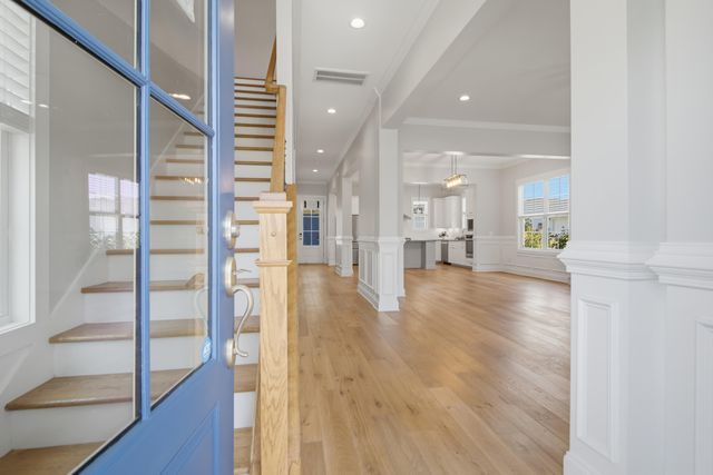 4007 Capensis Lane, Ravenel, SC 29470