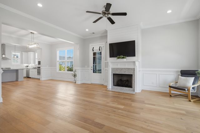 4007 Capensis Lane, Ravenel, SC 29470