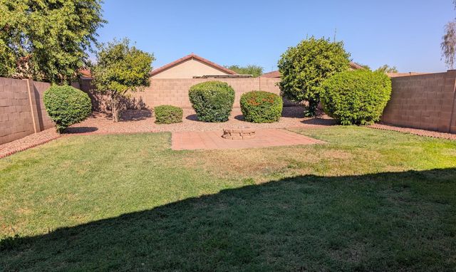 13874 N 148th Avenue, Surprise, AZ 85379