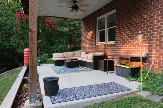 3820 TREGO MOUNTAIN RD, Keedysville, MD 21756