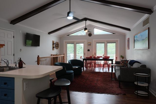 3820 TREGO MOUNTAIN RD, Keedysville, MD 21756