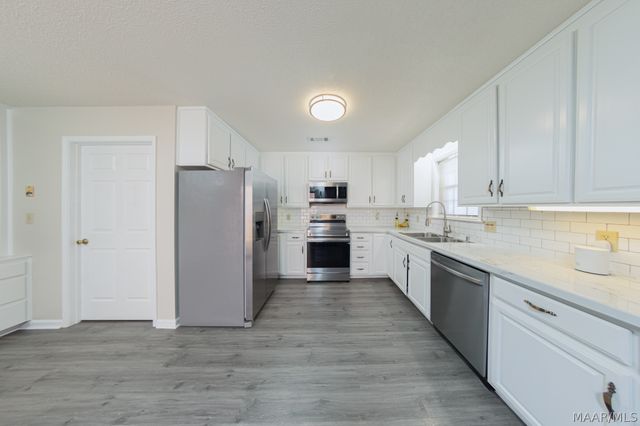 3512 FALCON RIDGE Court, Montgomery, AL 36111