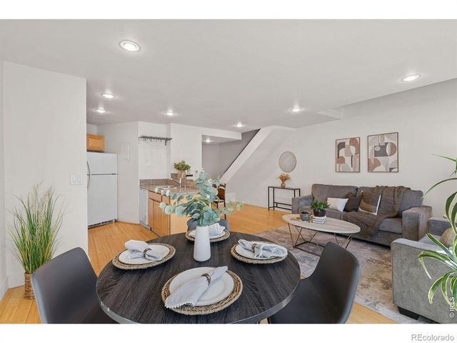 827 Maxwell Avenue E, Boulder, CO 80304