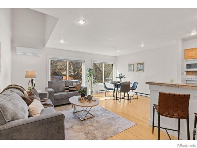 827 Maxwell Avenue E, Boulder, CO 80304