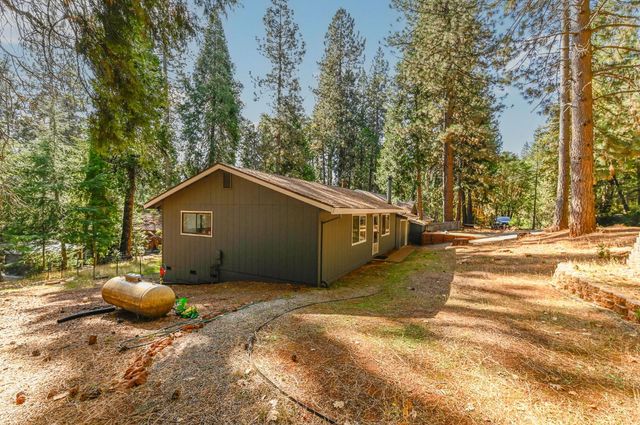 26974 Jacqueline Dr, Pioneer, CA 95666