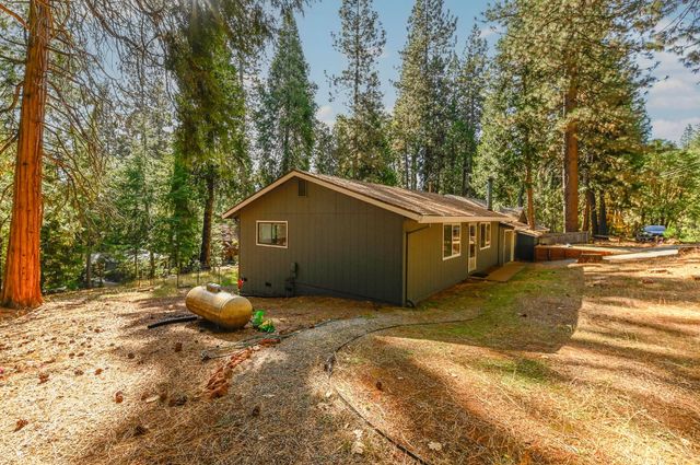 26974 Jacqueline Dr, Pioneer, CA 95666