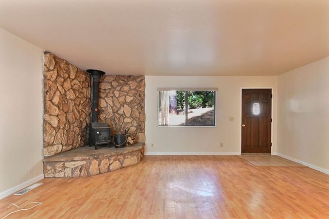 26974 Jacqueline Dr, Pioneer, CA 95666