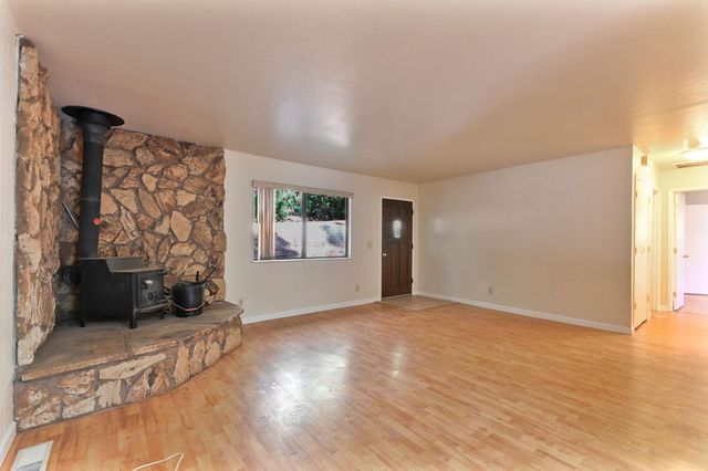 26974 Jacqueline Dr, Pioneer, CA 95666