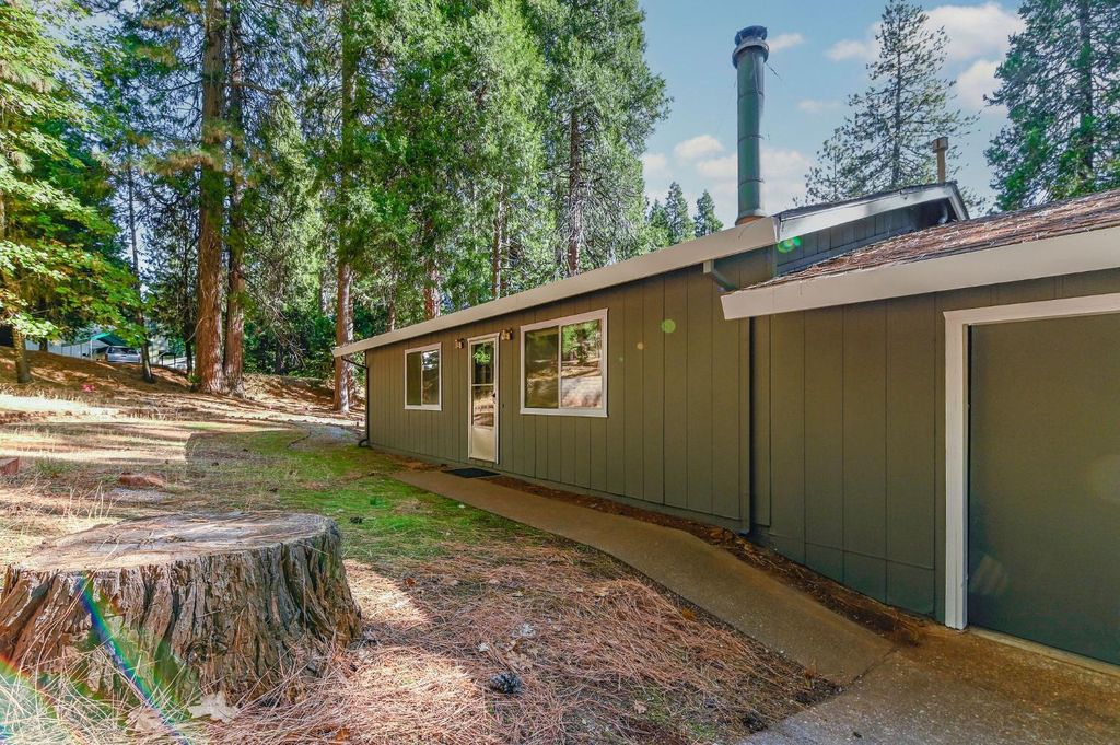 26974 Jacqueline Dr, Pioneer, CA 95666