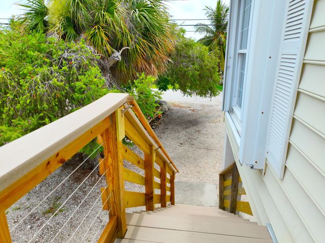 1590 Dolphin Drive, Marathon, FL 33050