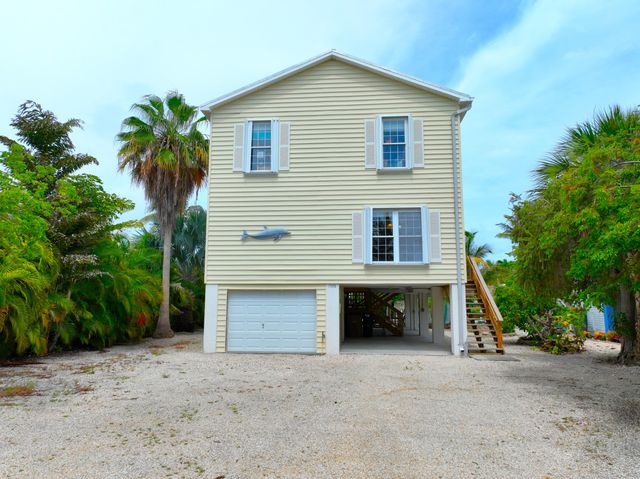 1590 Dolphin Drive, Marathon, FL 33050