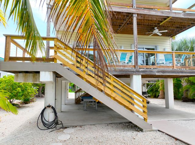 1590 Dolphin Drive, Marathon, FL 33050