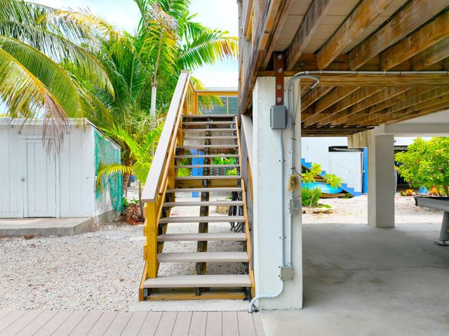 1590 Dolphin Drive, Marathon, FL 33050