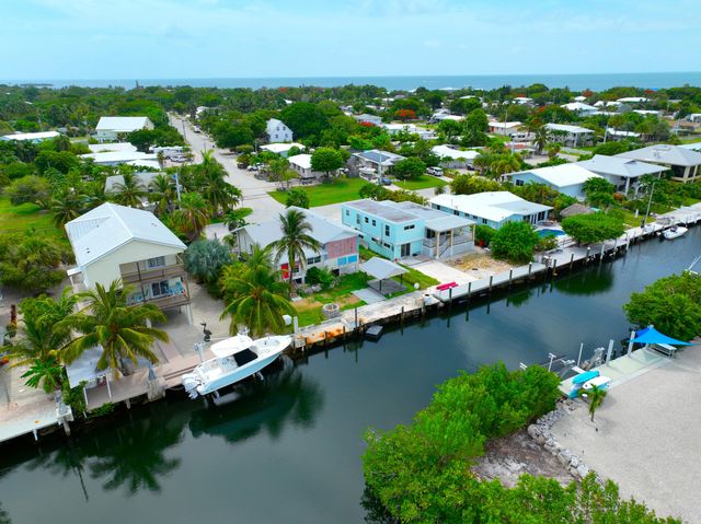 1590 Dolphin Drive, Marathon, FL 33050