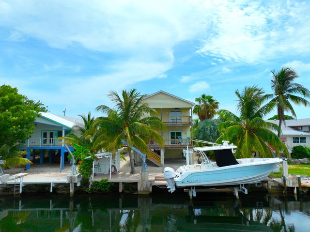 1590 Dolphin Drive, Marathon, FL 33050