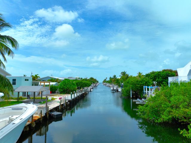 1590 Dolphin Drive, Marathon, FL 33050