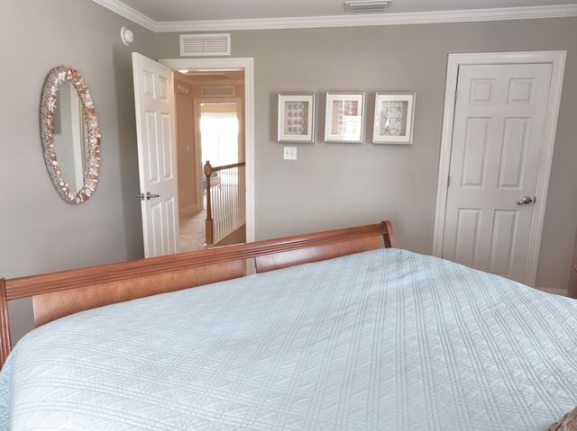 1590 Dolphin Drive, Marathon, FL 33050