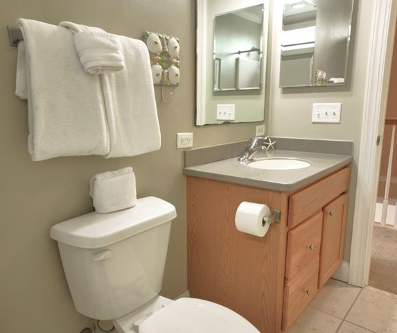 1590 Dolphin Drive, Marathon, FL 33050