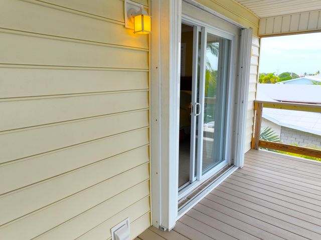 1590 Dolphin Drive, Marathon, FL 33050