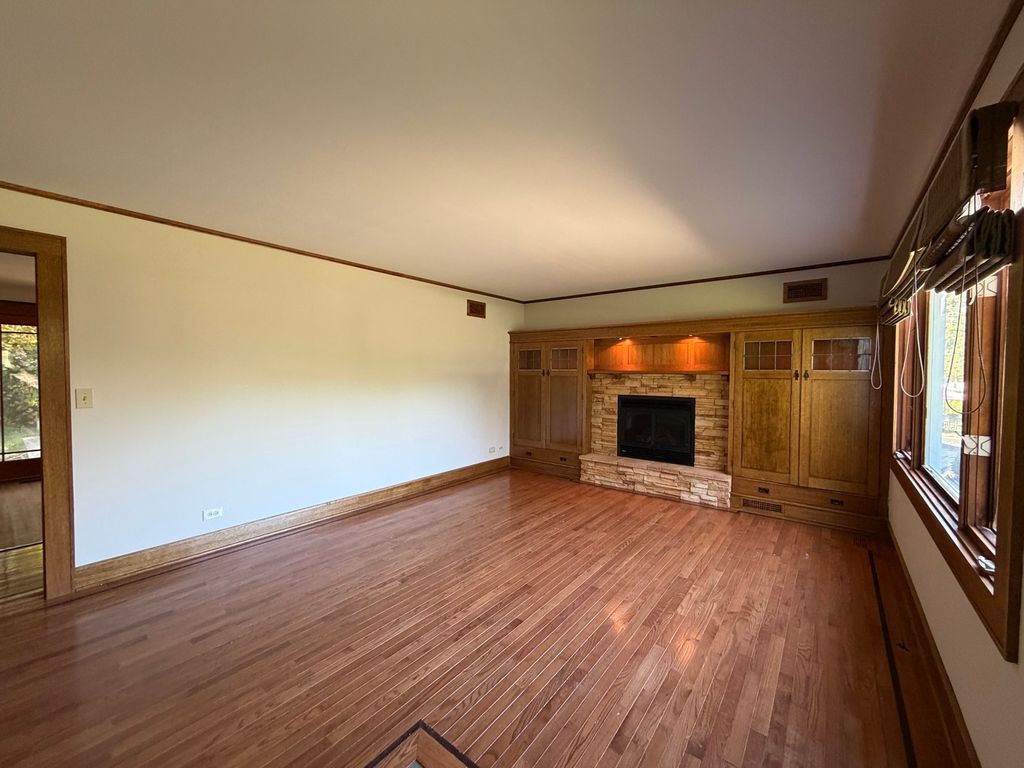 1N710 Newton Avenue, Glen Ellyn, IL 60137 — photo 4