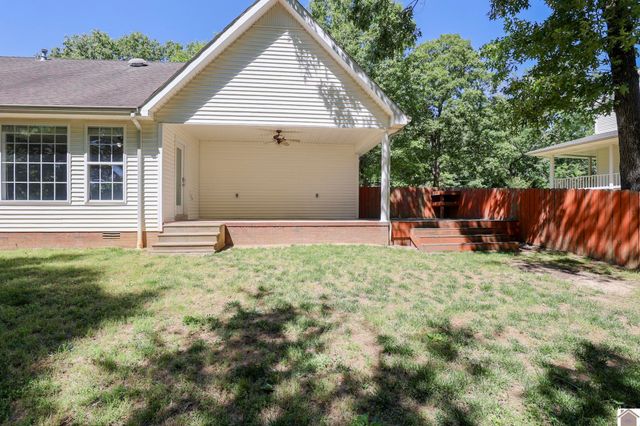 87 Deer Trace Road, Benton, KY 42025
