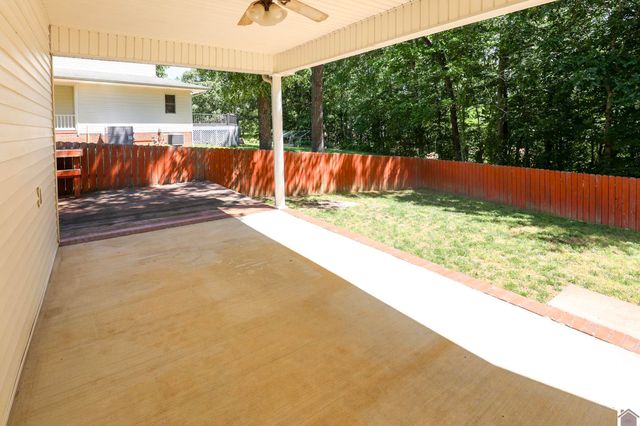 87 Deer Trace Road, Benton, KY 42025