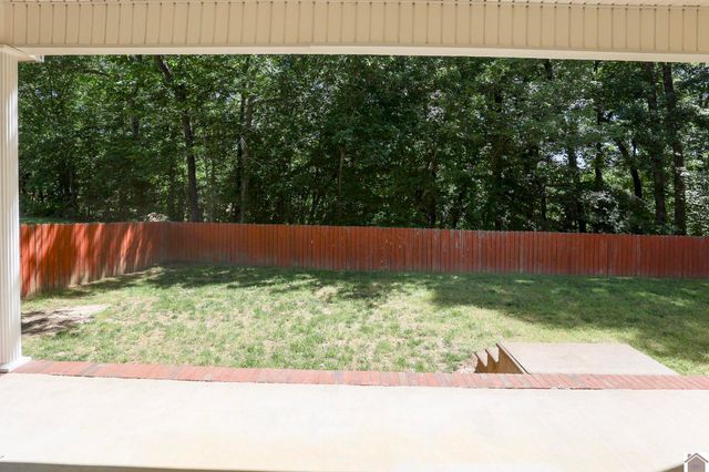 87 Deer Trace Road, Benton, KY 42025