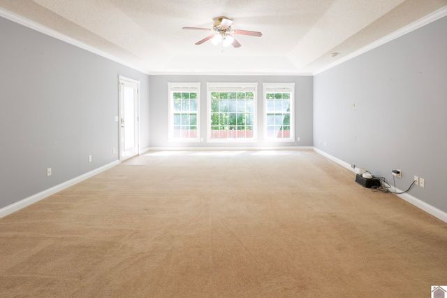 87 Deer Trace Road, Benton, KY 42025
