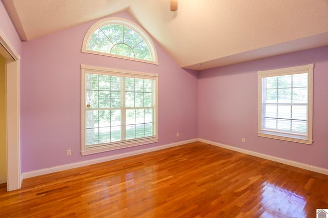 87 Deer Trace Road, Benton, KY 42025