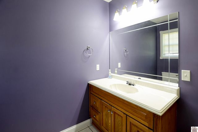 87 Deer Trace Road, Benton, KY 42025