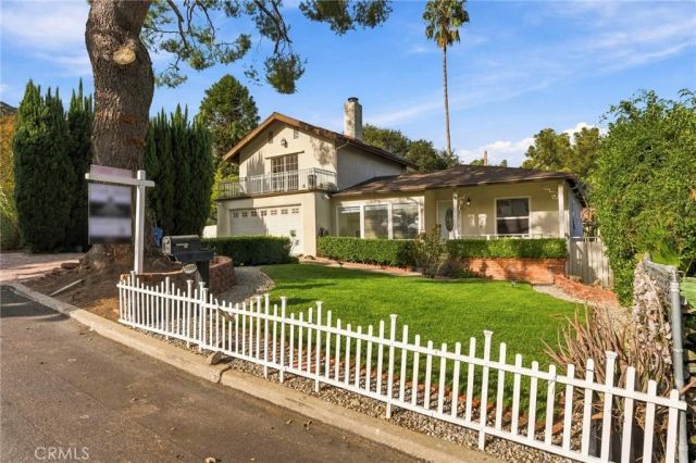 10109 Parr, Sunland, CA 91040