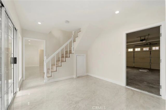 10109 Parr, Sunland, CA 91040