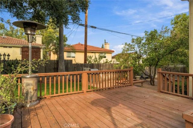 10109 Parr, Sunland, CA 91040