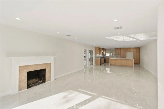 10109 Parr, Sunland, CA 91040