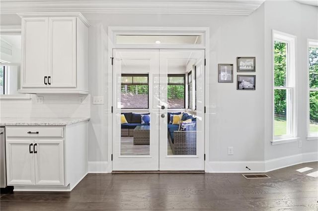 206 Maggies Road, Canton, GA 30115