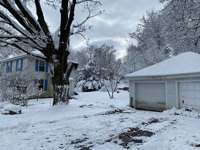 181 Saint Mary St, Needham, MA 02494