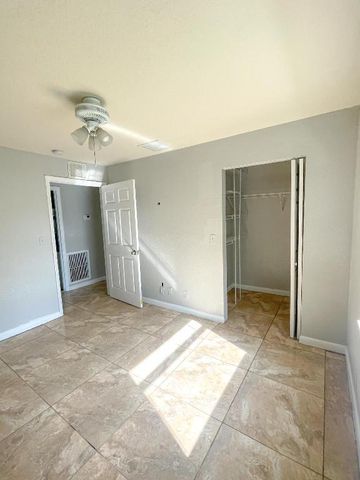 17 SW 6th Avenue, Dania Beach, FL 33004