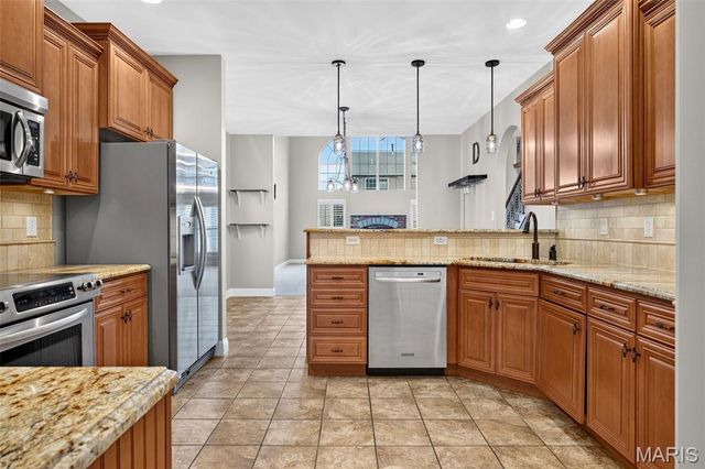 3135 Wheeling Drive, St Charles, MO 63301