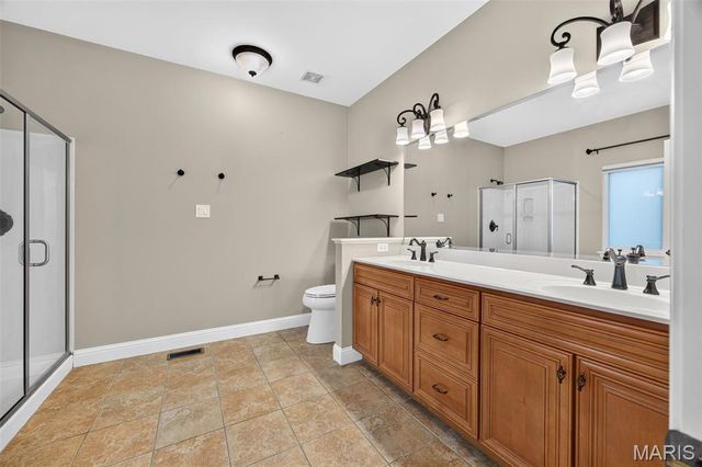 3135 Wheeling Drive, St Charles, MO 63301