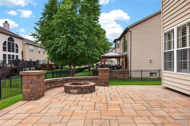 3135 Wheeling Drive, St Charles, MO 63301