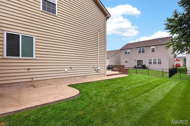 3135 Wheeling Drive, St Charles, MO 63301