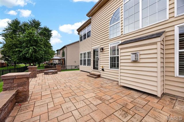 3135 Wheeling Drive, St Charles, MO 63301