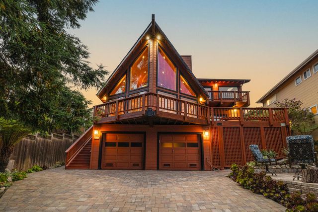 450 Sevilla, Half Moon Bay, CA 94018