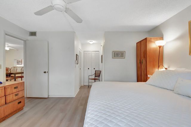 7770 Tahiti Lane 306, Lake Worth, FL 33467