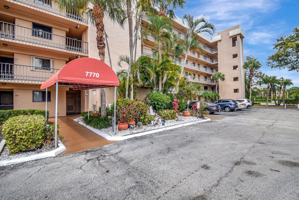 7770 Tahiti Lane 306, Lake Worth, FL 33467