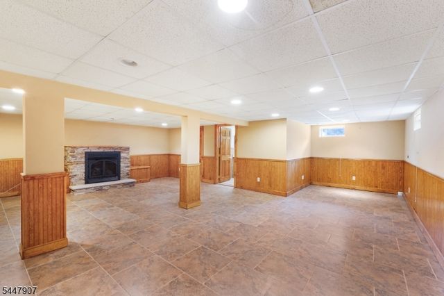 54 Canterbury Dr, Clark Twp., NJ 07066
